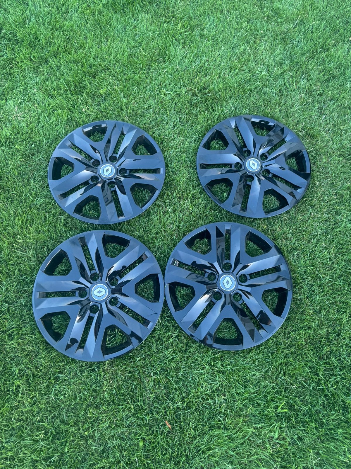 Zwarte renault wieldop 16 inch, Ophalen of Verzenden, Zo goed als nieuw