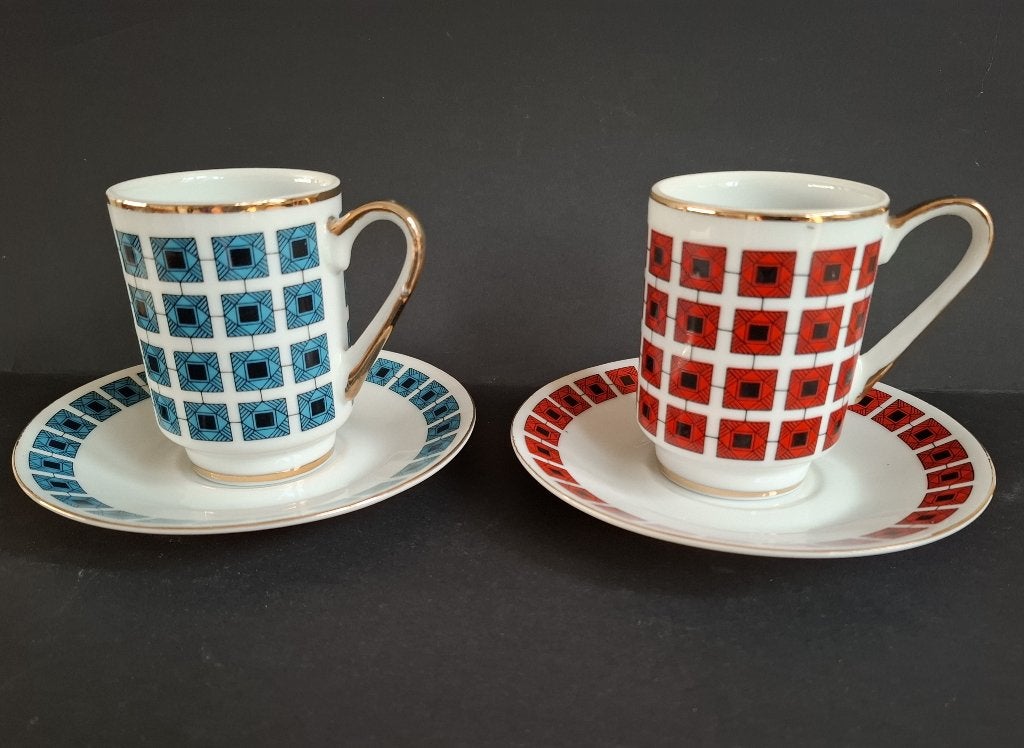 Retro kop en schotel - rood en blauw, Ophalen of Verzenden, Huis en Inrichting