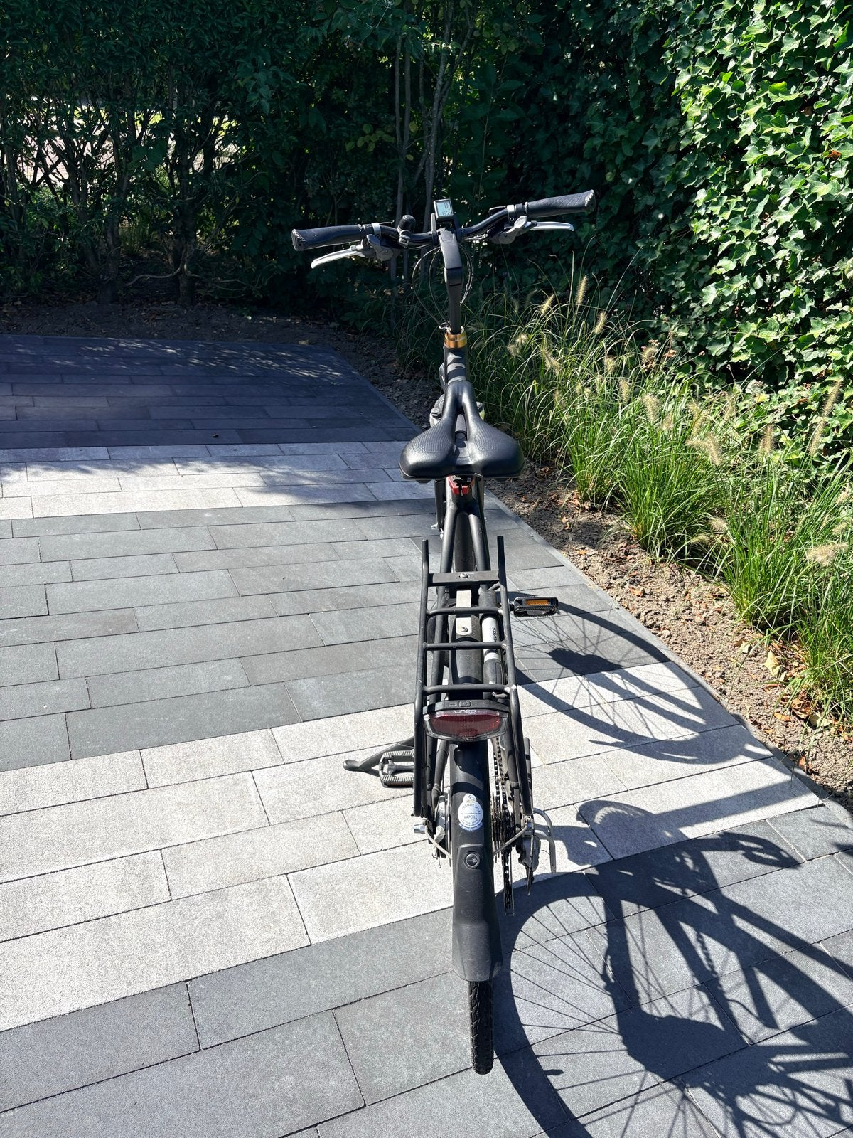 Gebruikte sportieve fiets voor woon-werkverkeer, Ophalen, 28 inch, Gebruikt, Batavus