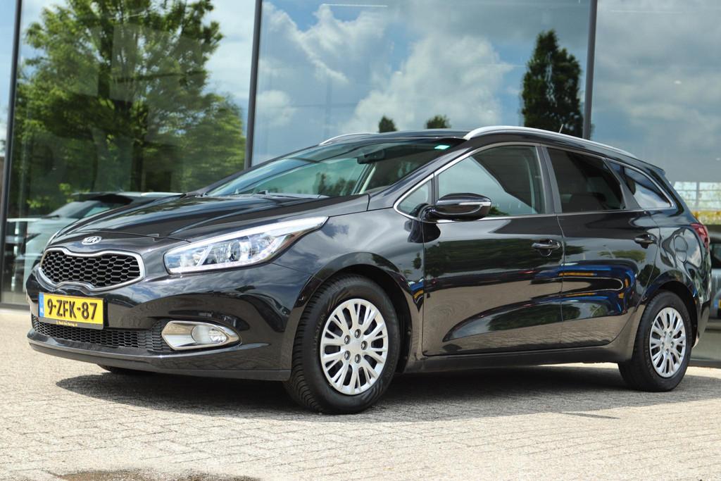KIA CEE'D SPORTWAGON 1.6 GDI BUSINESSLINE | CAMERA | NAVI |, Auto's, Kia, Voorwielaandrijving, Euro 5, 1591 cc, 4 cilinders