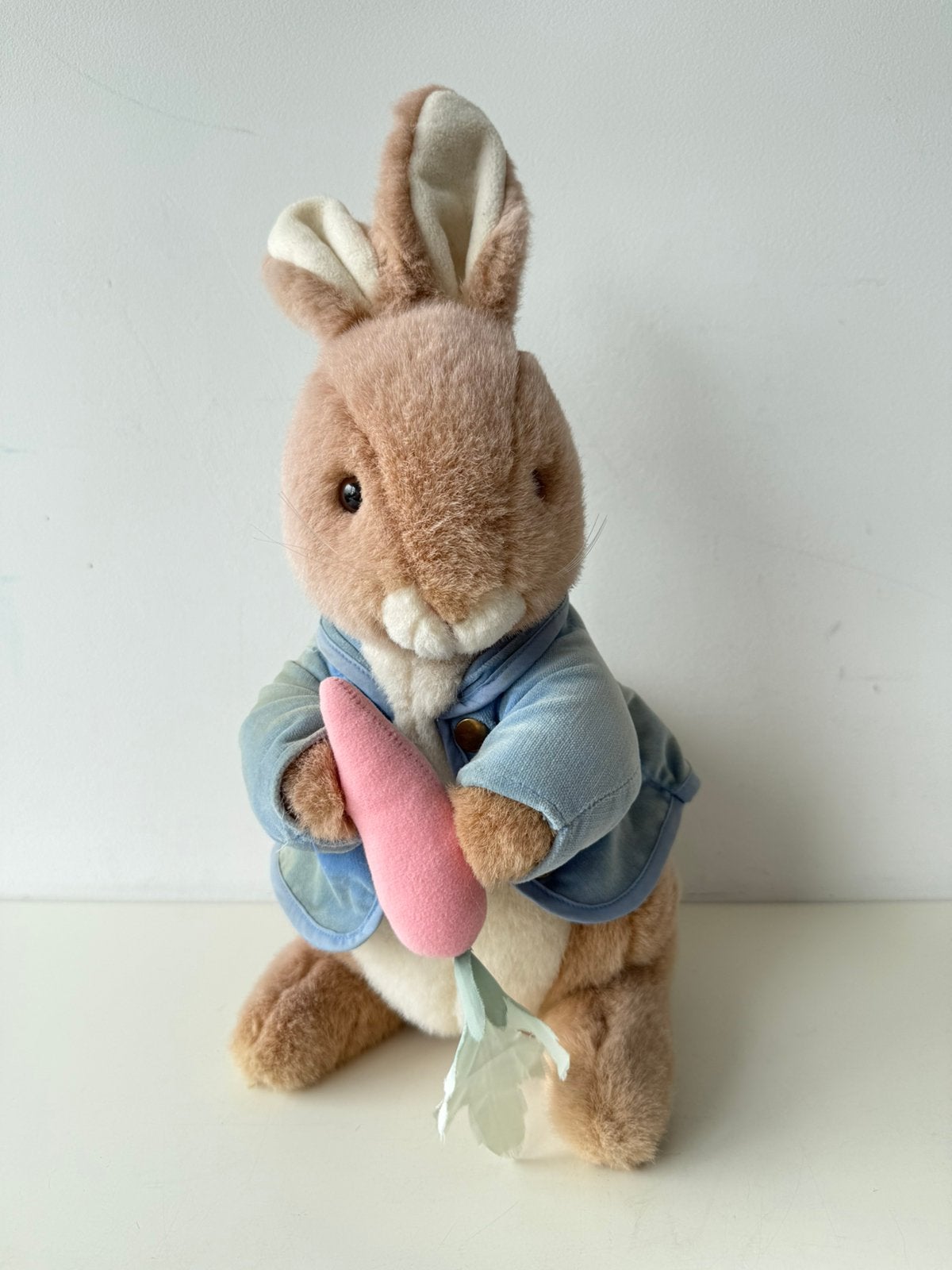 Knuffel Pieter Konijn, Peter Rabbit met wortel 40 cm / Eden, Overige merken, Konijn, Ophalen of Verzenden, Middelgroot (20 tot 80 cm)