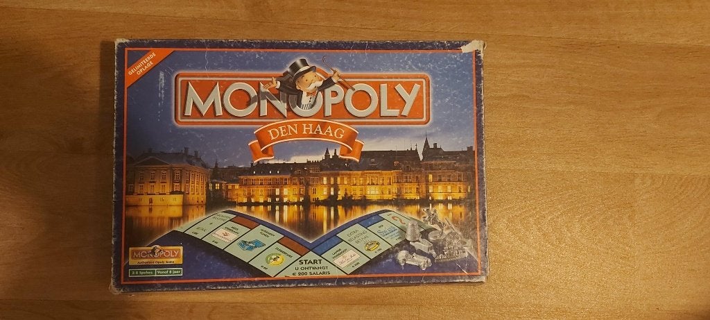 bordspel 1e editie Monopoly Den Haag Monopolie mist 2 krt, Hobby en Vrije tijd, Een of twee spelers, Ophalen of Verzenden, Gebruikt