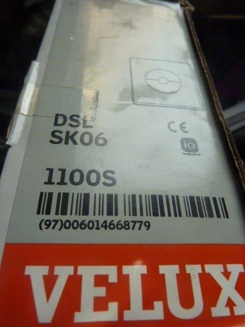 Nieuw Velux verduisteringsgordijn op solar / SK06 (114x118), Ophalen of Verzenden, Nieuw, Blauw