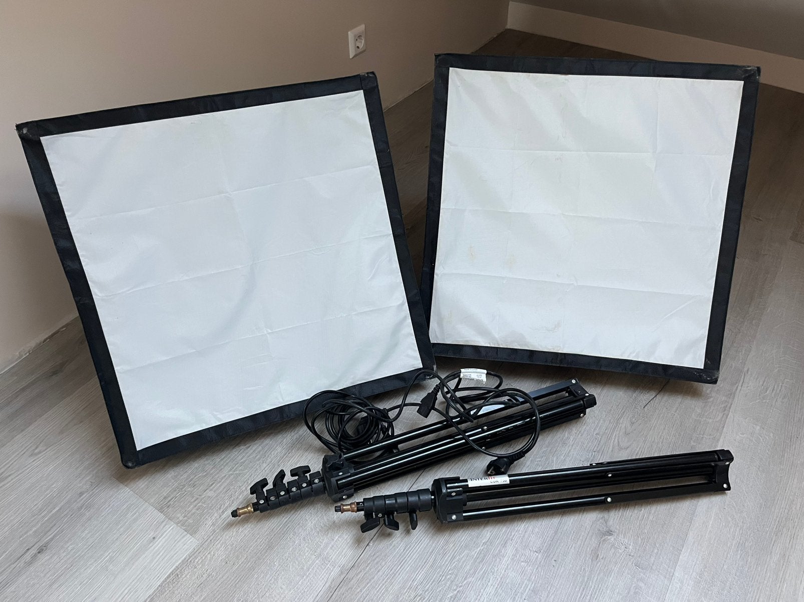 2x softbox op statief, Ophalen, Zo goed als nieuw, Lamp of Flitsset