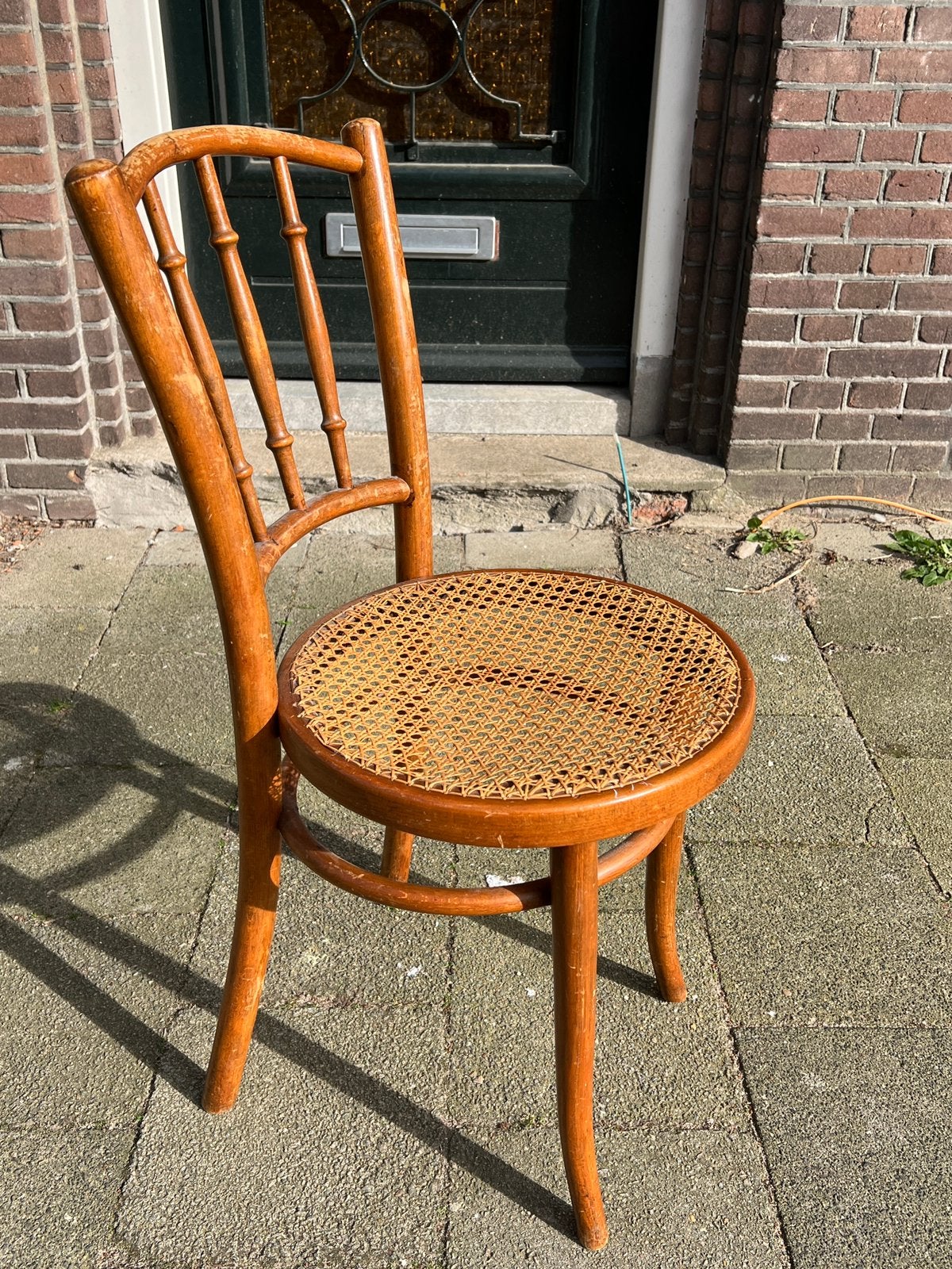 Vintage antiek Thonet stoel no. 98 bistro webbing bentwood, Ophalen