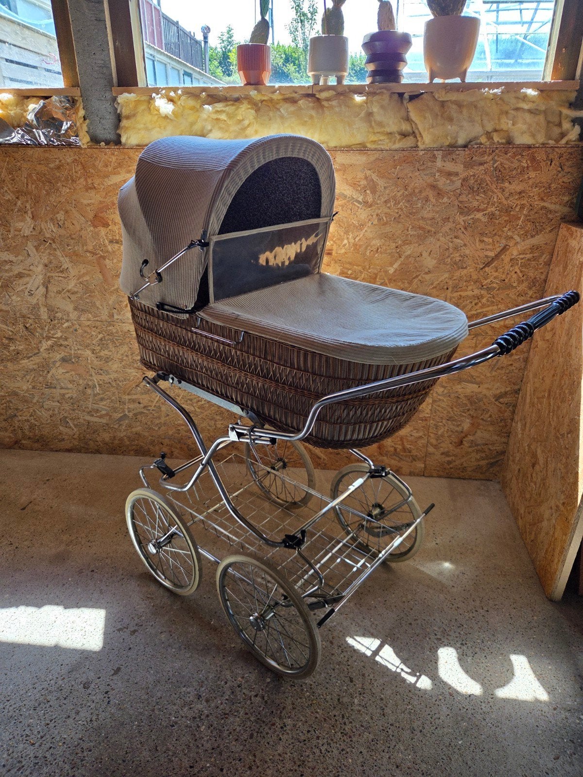 Authentieke rieten kinderwagen met kokosmatras, Gebruikt, Met reiswieg, Ophalen, Kinderwagen