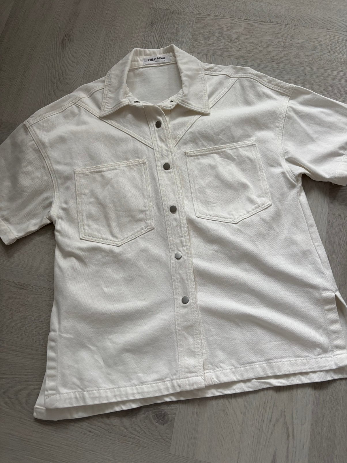 NIEUWE korte spijkerblouse mt 38, Ophalen of Verzenden, Nieuw, Maat 38/40 (M), Wit