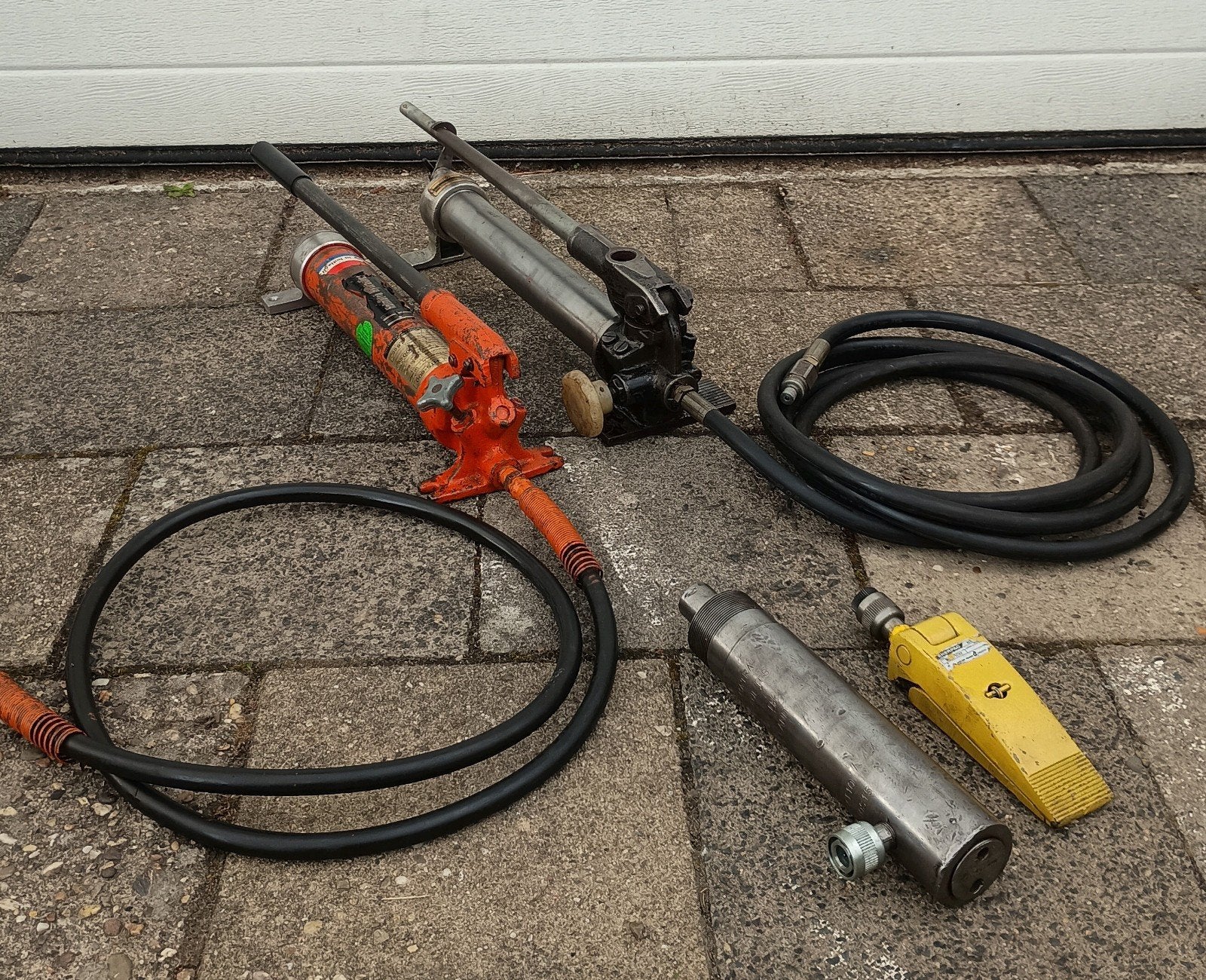 Enerpac en holmatro, spreider, cilinder / vijzel +2 handpomp, Ophalen, Gebruikt