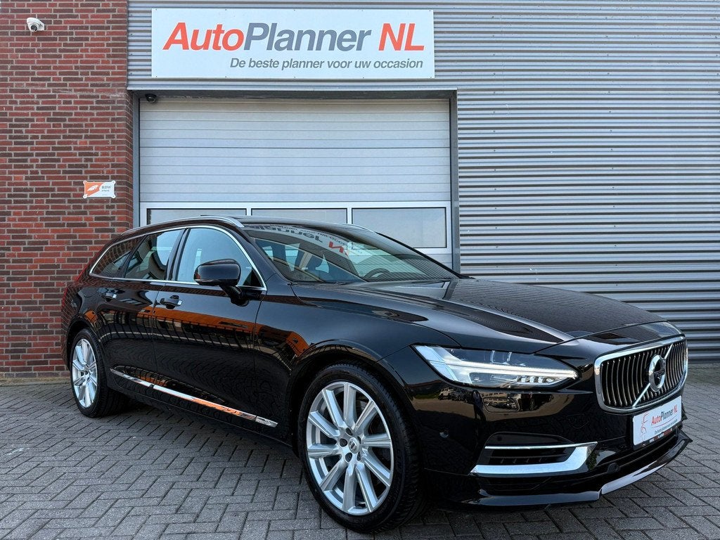 Volvo V90 2.0 T8 AWD Inscription! 360 Camera! Leder! Pano!, Automaat, 4 cilinders, 1969 cc, Zwart