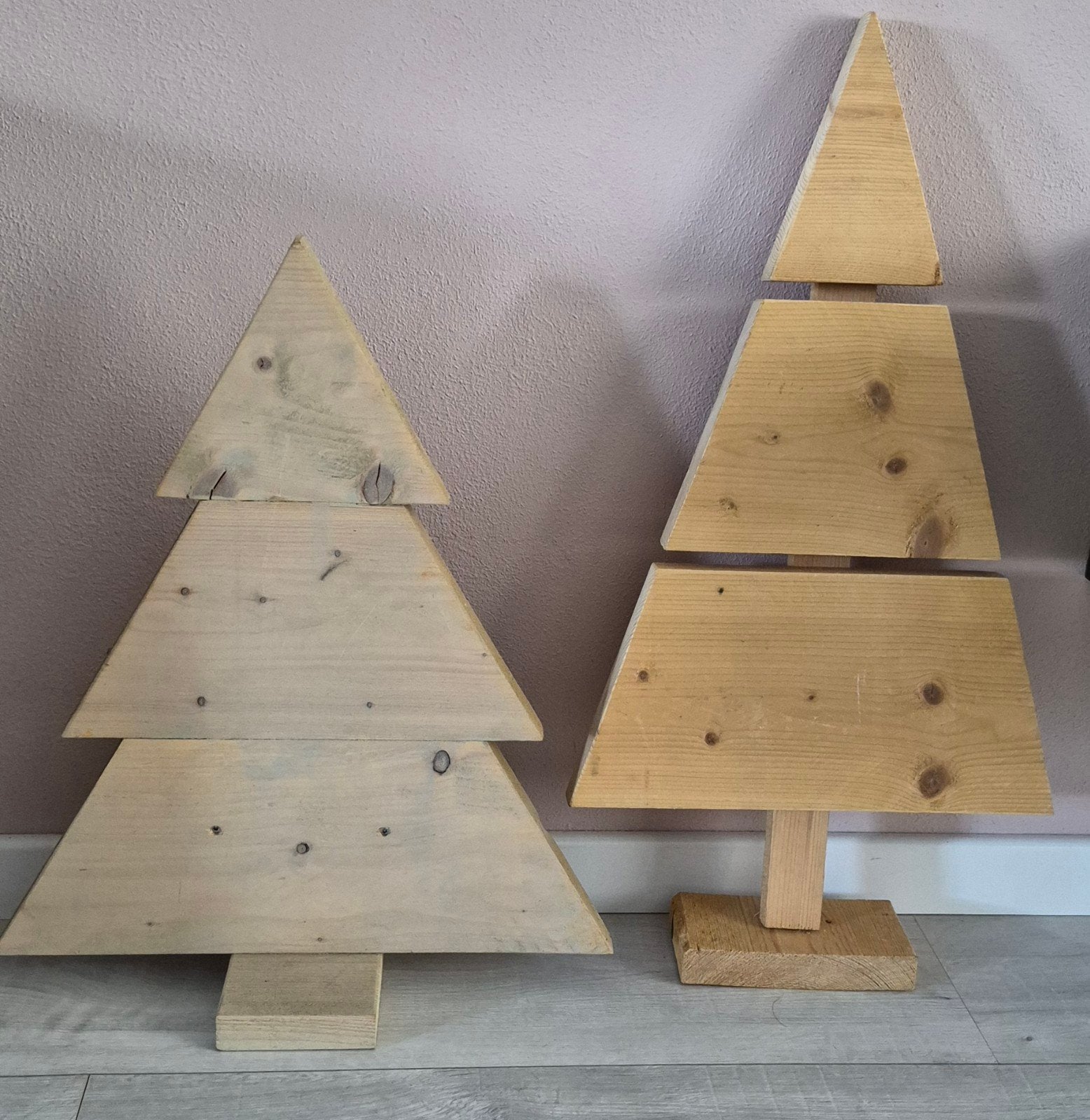 2 houten kerstboom 60 en 80 cm hoog, Diversen, Kerst, Ophalen