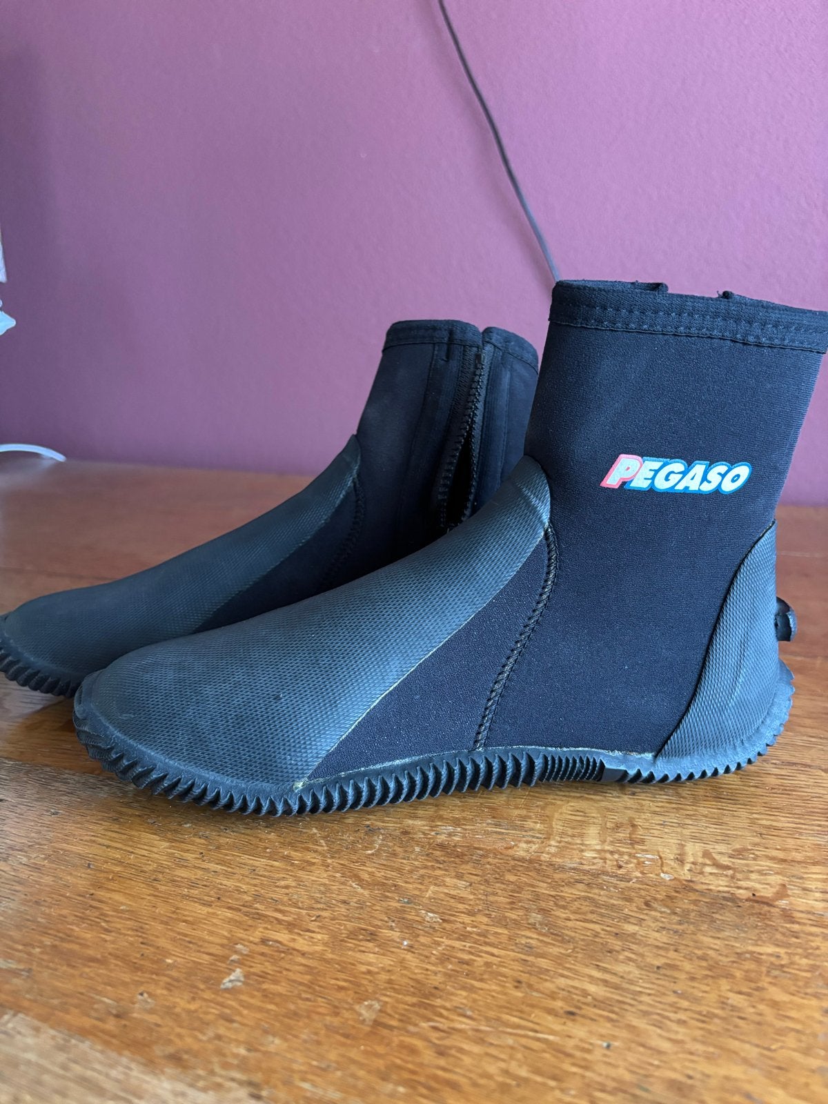 Pegaso Neopreen Duikschoenen Maat 42, Ophalen of Verzenden, Zo goed als nieuw, Dame of Heer, Bootschoenen