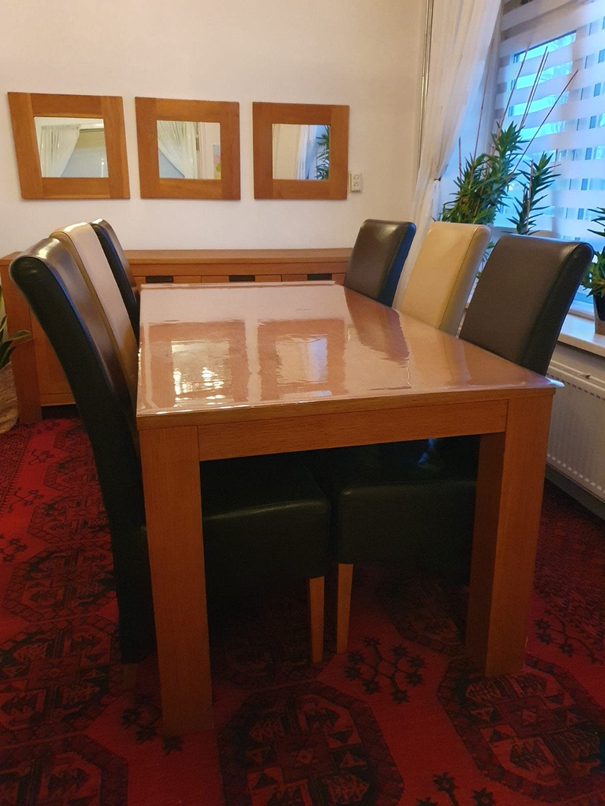 Complete eetkamer meubels., Ophalen of Verzenden, Zo goed als nieuw, 4 tot 6 stoelen