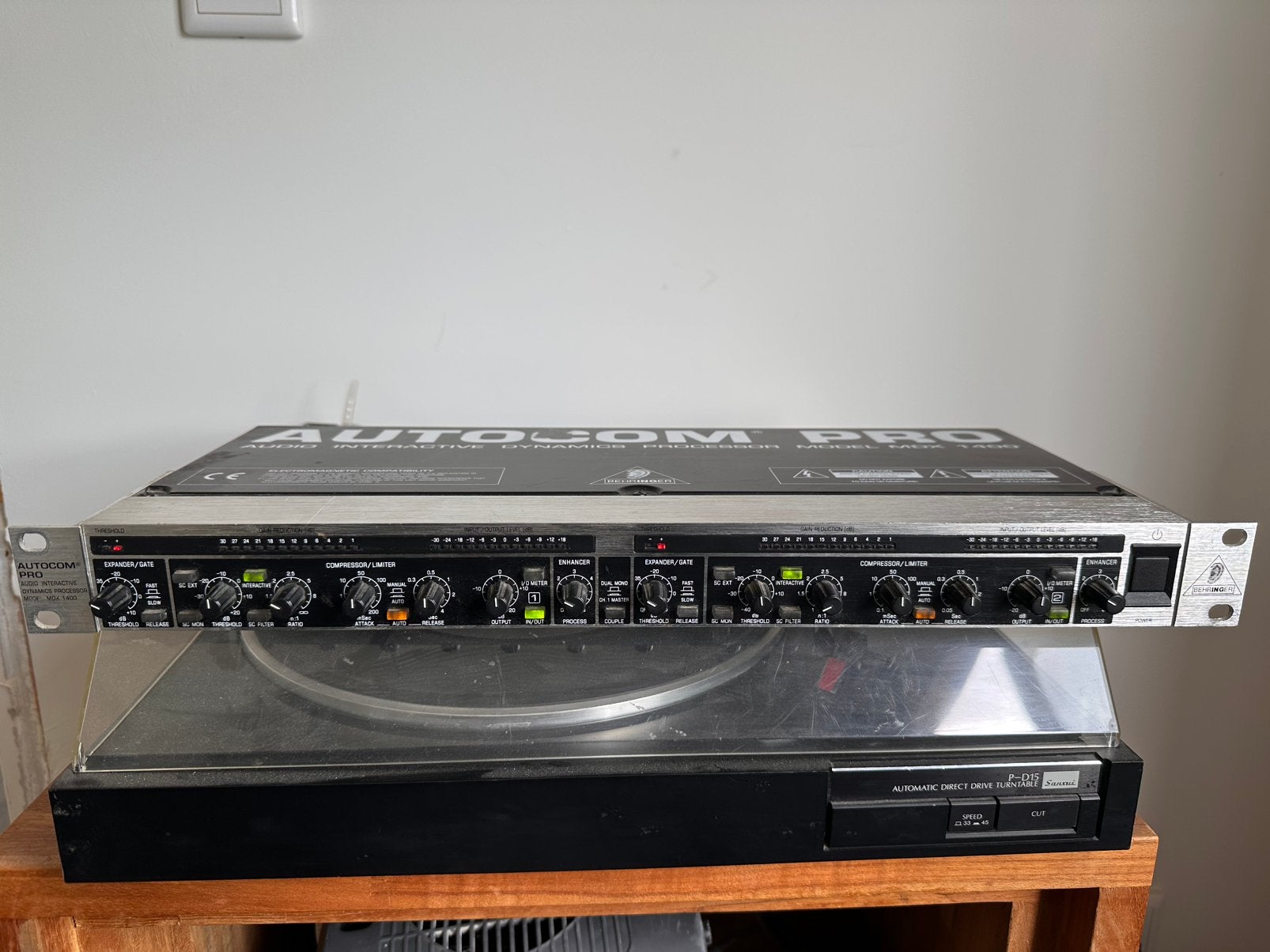 Behringer mdx1400, Ophalen, Zo goed als nieuw, Audio