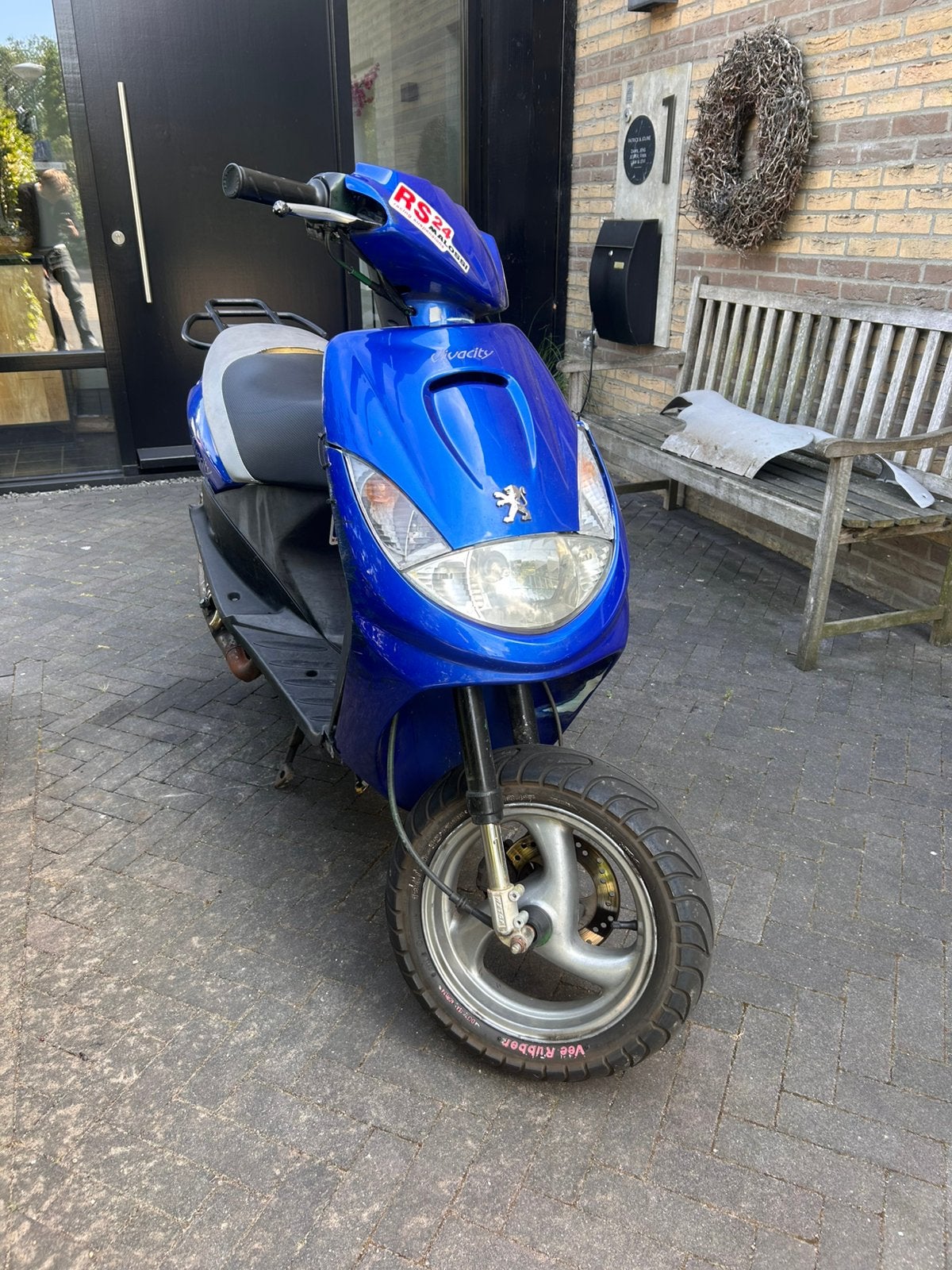 Peugeot vivacity 70cc brom (WOK), Fietsen en Brommers, Scooters | Peugeot, Ophalen, Zo goed als nieuw, Tweetakt, Vivacity