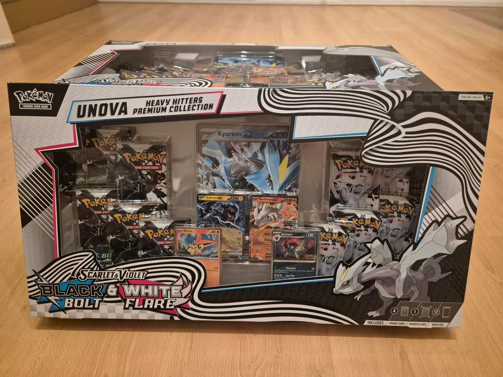 Unova Heavy Hitters Black bolt, White Flare, Ophalen of Verzenden, Nieuw, Boosterbox