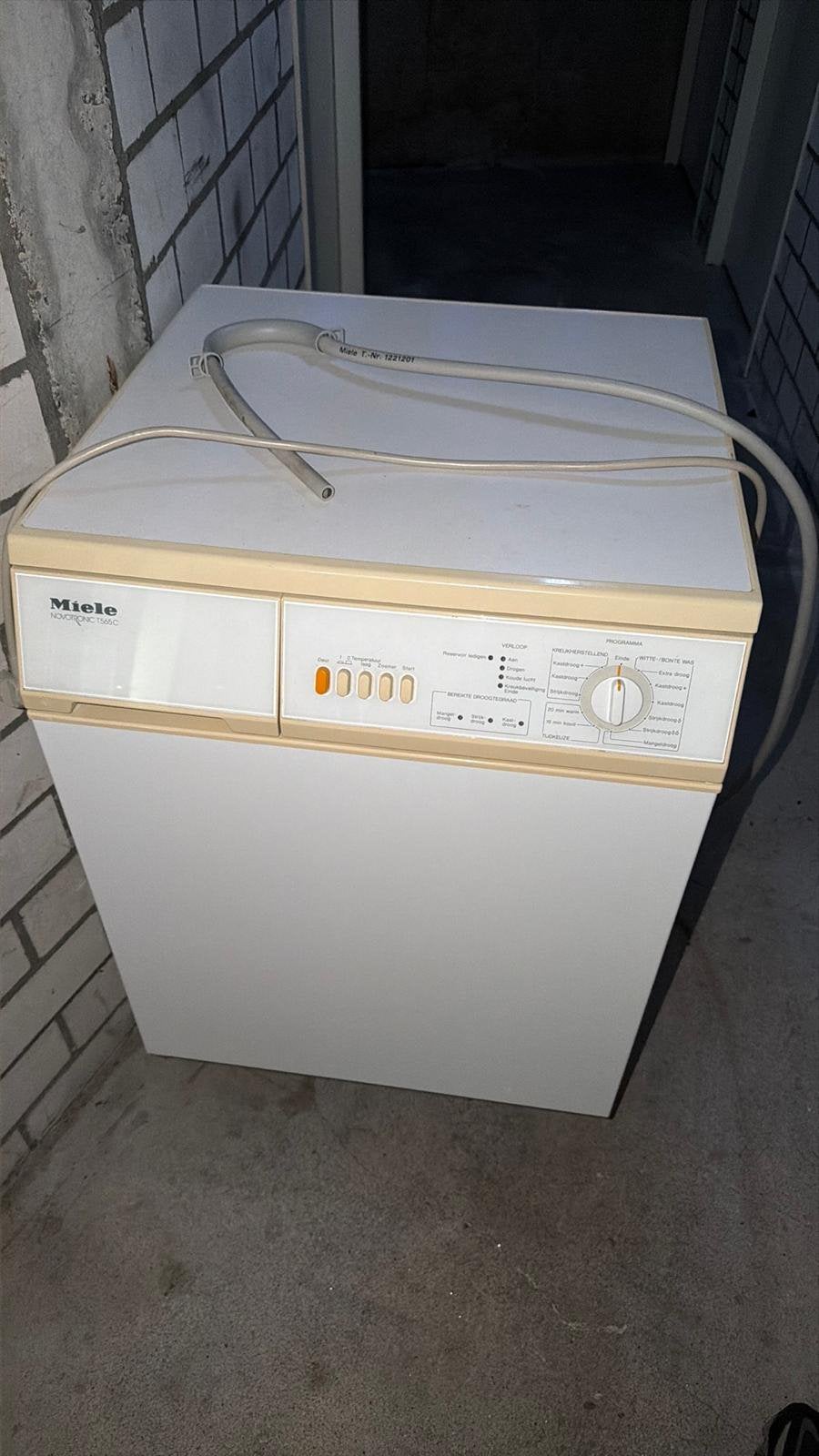 Miele Novotronic T515 wasdroger, droger, Ophalen, Zo goed als nieuw, 85 tot 90 cm