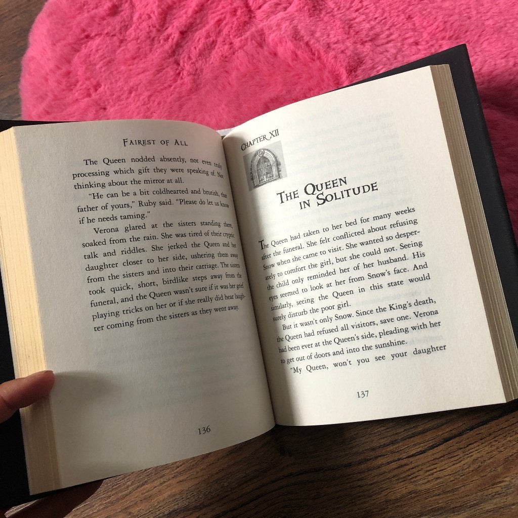 Fairest of All-A Tale of the Wicked Queen | Serena Valentino, Ophalen of Verzenden, Gelezen, Serena Valentino