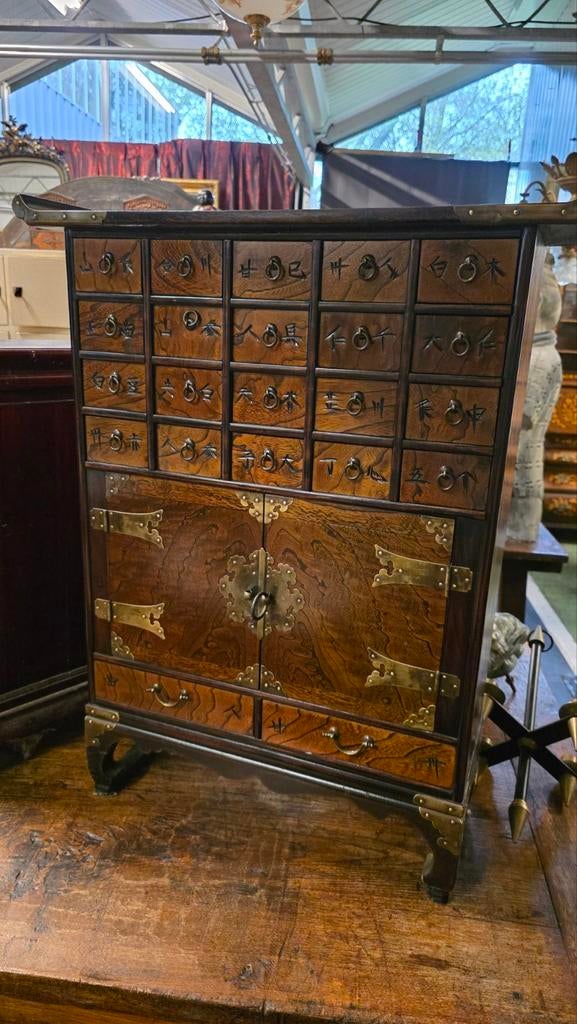 Antiek Chinees Apothekerskastje met 20 Lades en Deurtjes, Antiek en Kunst, Ophalen