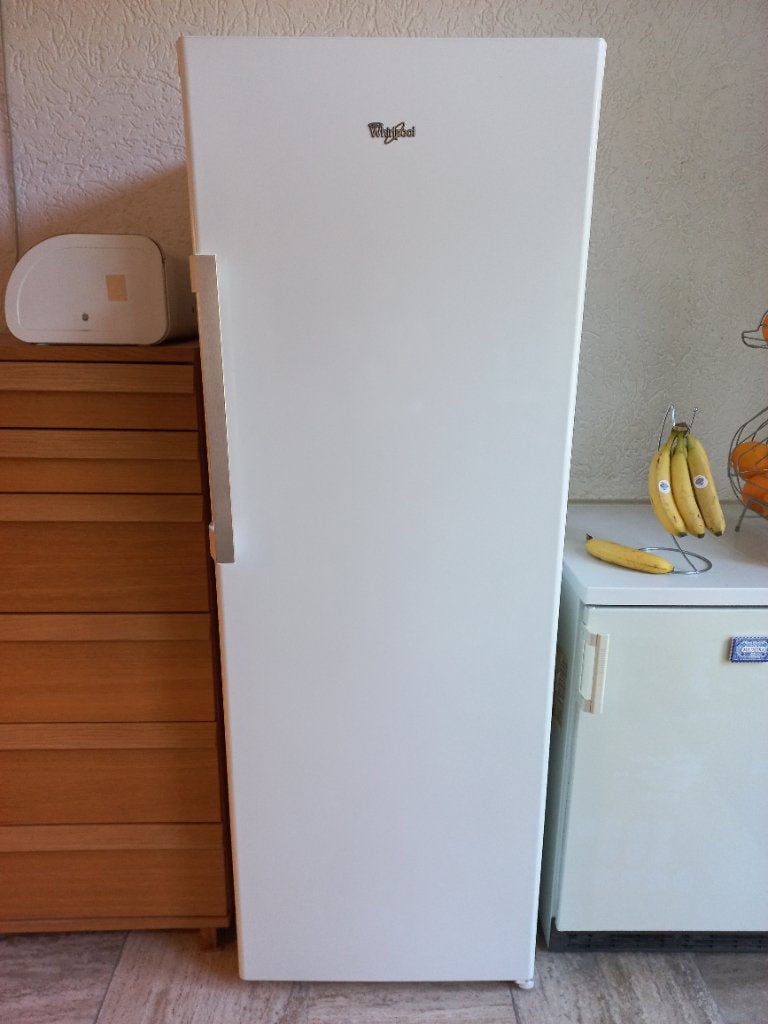 Whirlpool koelkast - gratis 23 aug ophalen, Ophalen, 100 tot 150 liter, 160 cm of meer, Zonder vriesvak