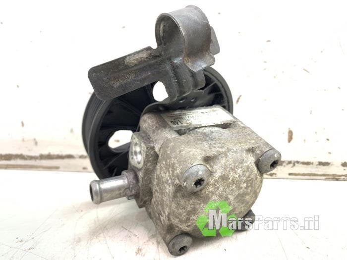 Stuurbekrachtiging Pomp van een Volvo V70, Gebruikt, -, -, Ophalen of Verzenden