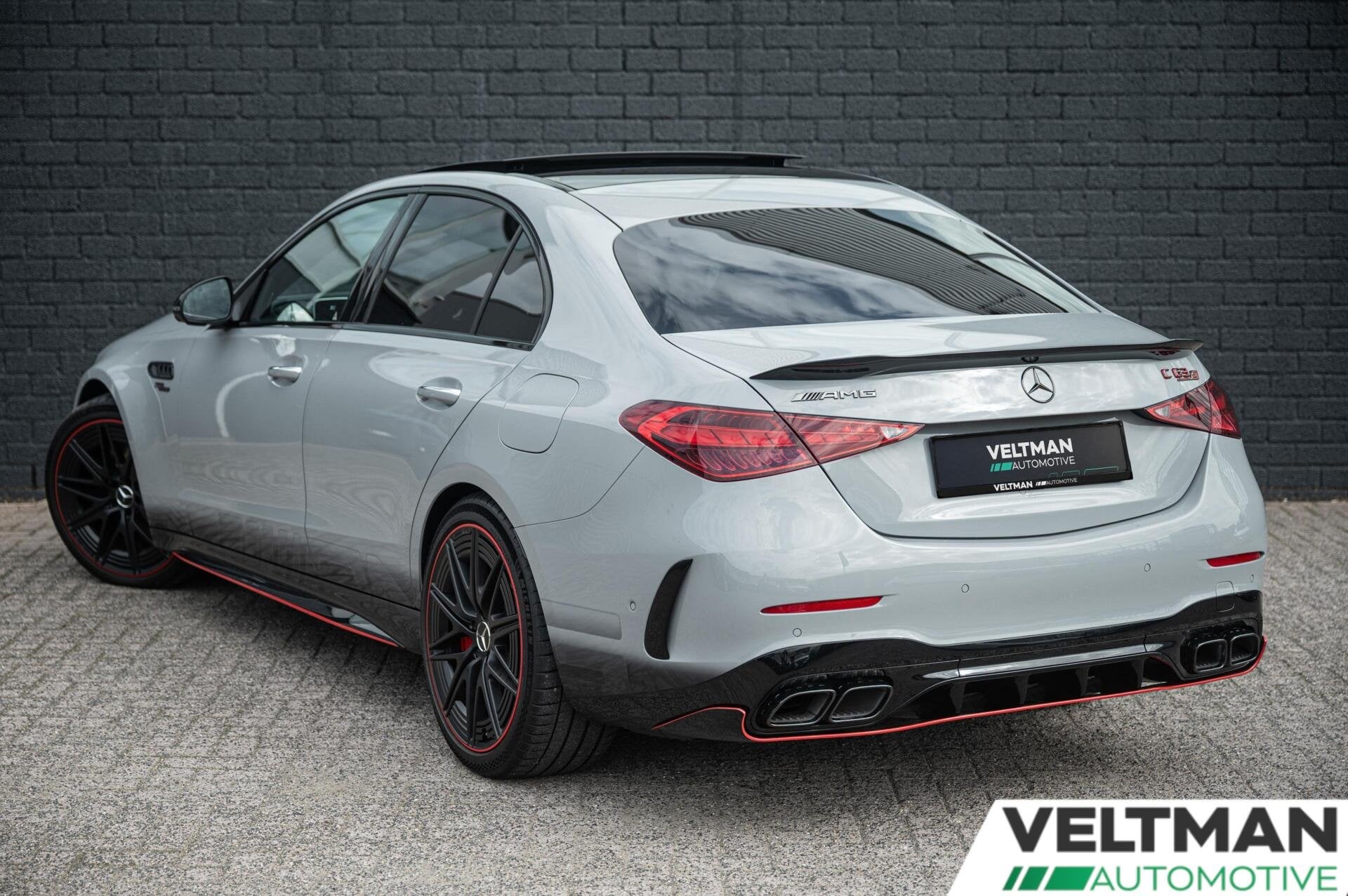 Mercedes C-klasse AMG 63 S E Performance F1 EDITION SCHAALST, Dealer onderhouden, Euro 6, 4 cilinders, 2065 kg