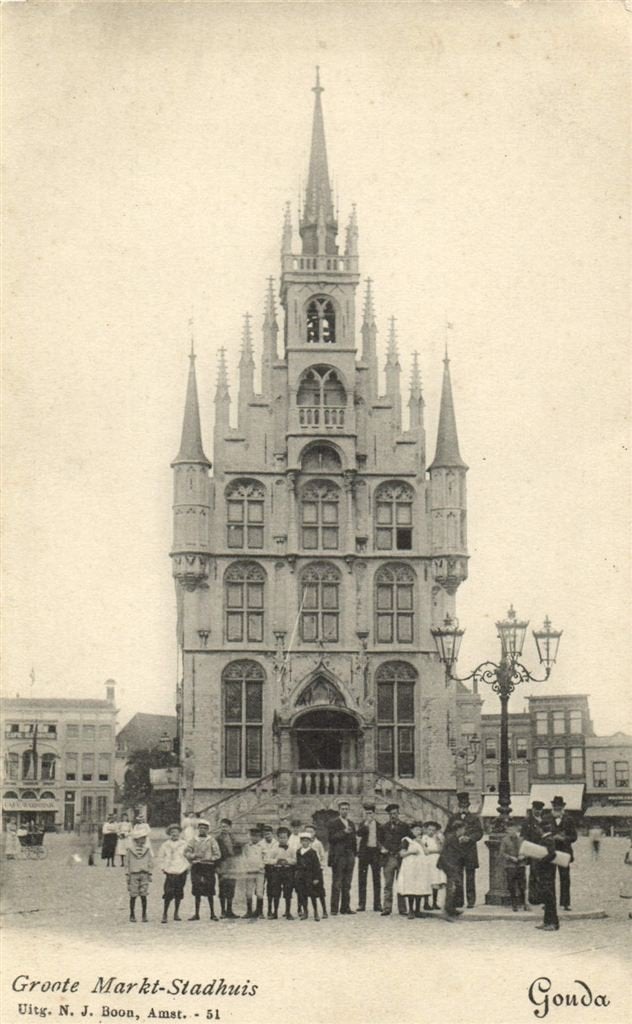 Groote Markt-Stadhuis - Gouda - cafe - ongelopen, Verzenden, Voor 1920, Ongelopen, Zuid-Holland