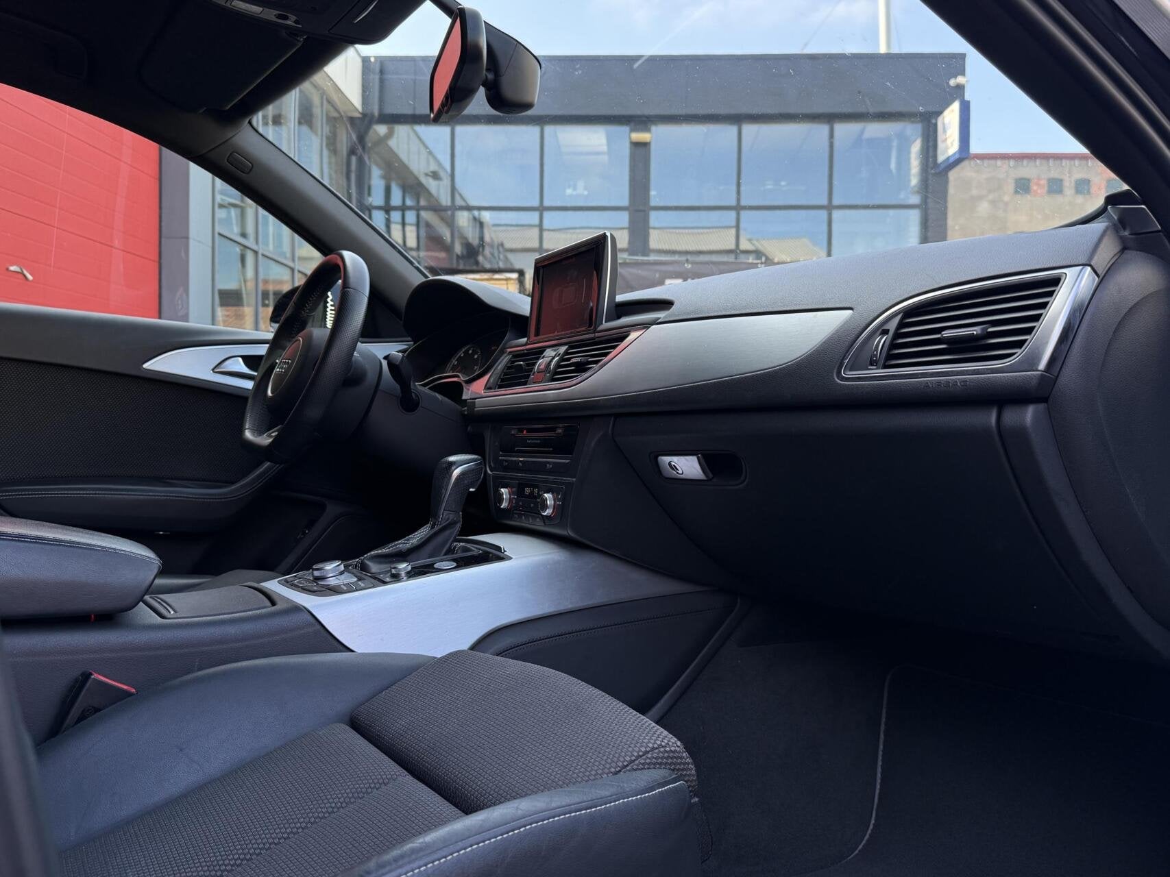 Audi A6 Avant 1.8 TFSI ultra Advance Sport, Auto's, Audi, Leder en Stof, Zwart, Origineel Nederlands, 93 €/maand