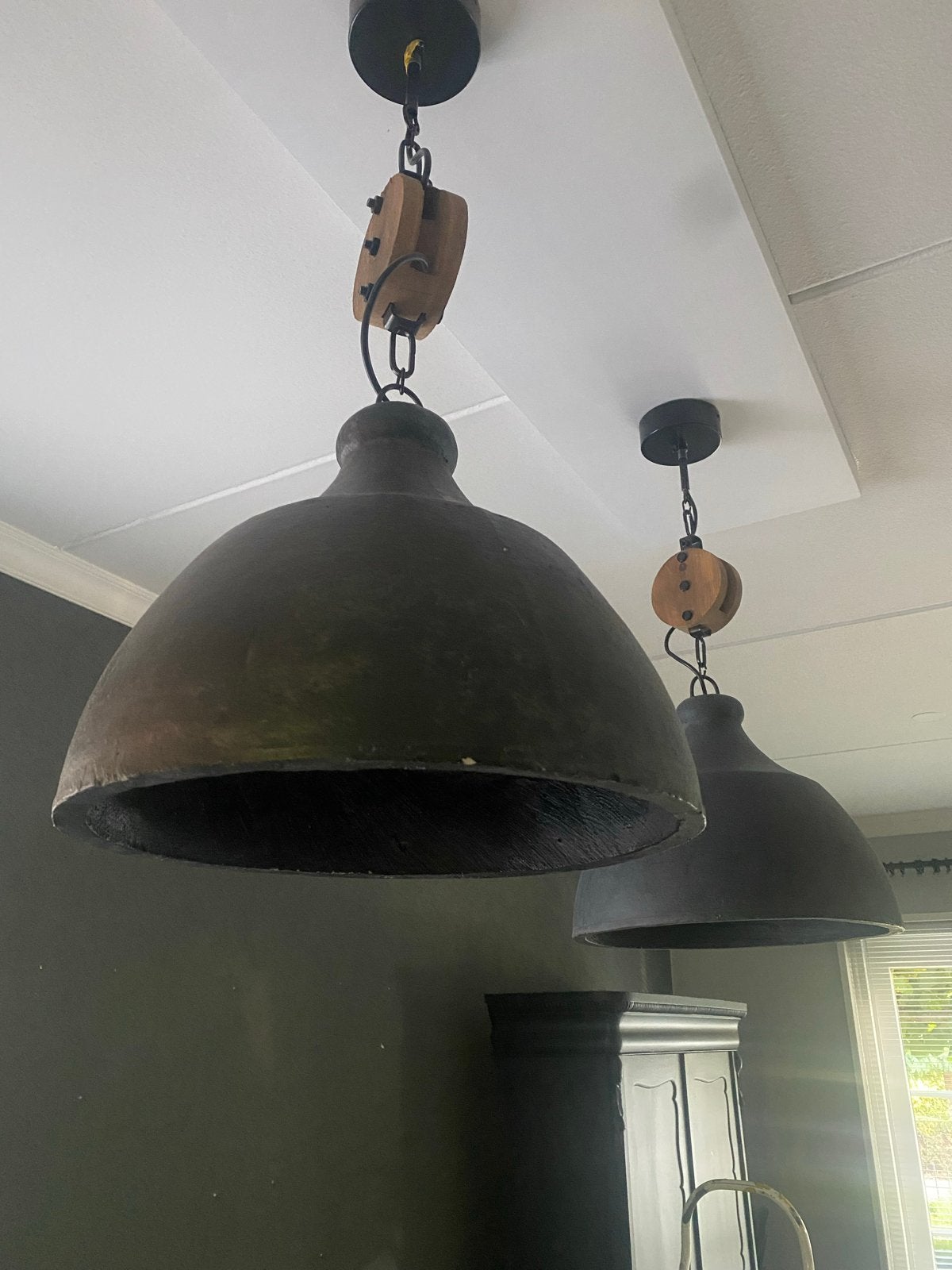 Set van 2 industriële hanglampen met katrol, Ophalen, Gebruikt, Hout, E27 (groot)