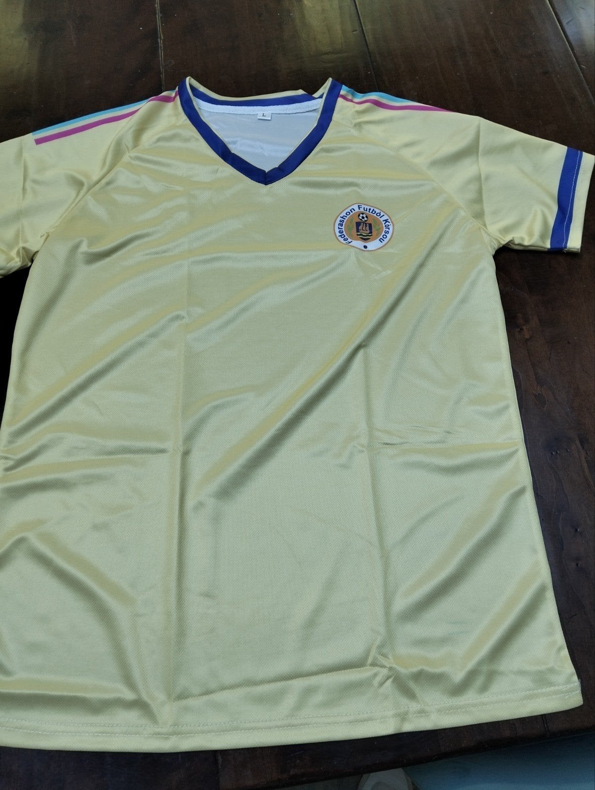 Curaçao WK replica shirt maat M, Ophalen of Verzenden, Zo goed als nieuw, Maat 48/50 (M), Geel