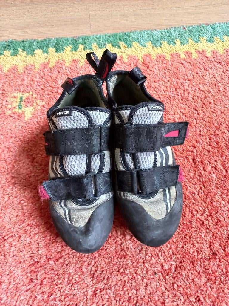 Red Chili boulderschoenen maat 38, Sport en Fitness, Klimsport, Ophalen of Verzenden, Klimsportschoenen