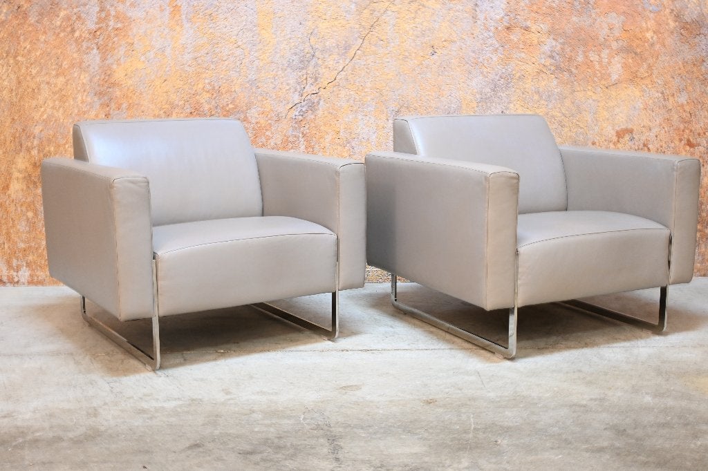 ZGAN! 2 taupekleurige leren Artifort Mare design fauteuils, Artifort, 75 tot 100 cm, Ophalen of Verzenden, Zo goed als nieuw