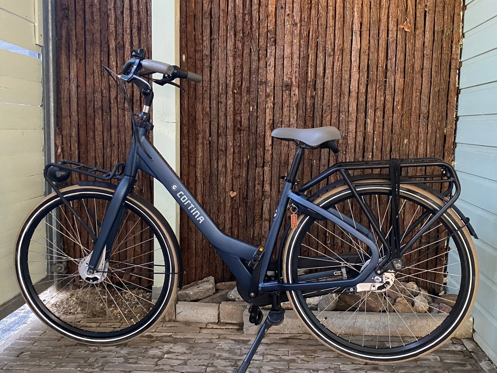 Cortina Common Damesfiets 46, Fietsen en Brommers, Fietsen | Dames | Damesfietsen, 53 tot 56 cm, Zo goed als nieuw, Schijfrem