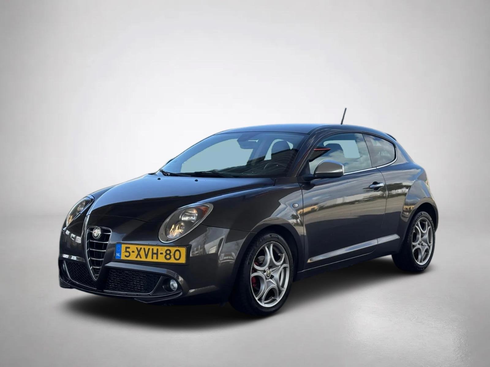 Alfa Romeo MiTo 0.9 TwinAir Esclusivo | NL-AUTO | AIRCO | LE, Auto's, Voorwielaandrijving, Dealer onderhouden, 101 pk, Gebruikt