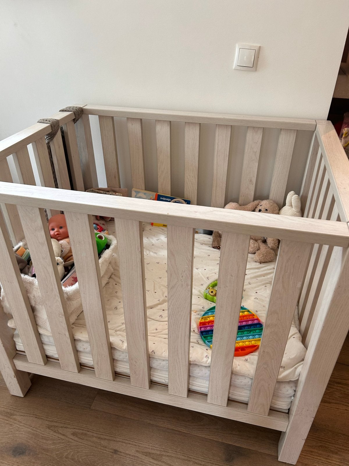 Mooie box met lade en matras, Kinderen en Baby's, Boxen, Ophalen, Gebruikt, Lade
