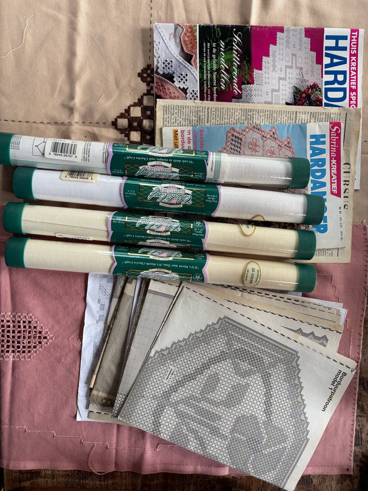 Borduurpatronen en stoffen voor hardhanger, Ophalen of Verzenden, Gebruikt, Handborduren, Borduurpakket