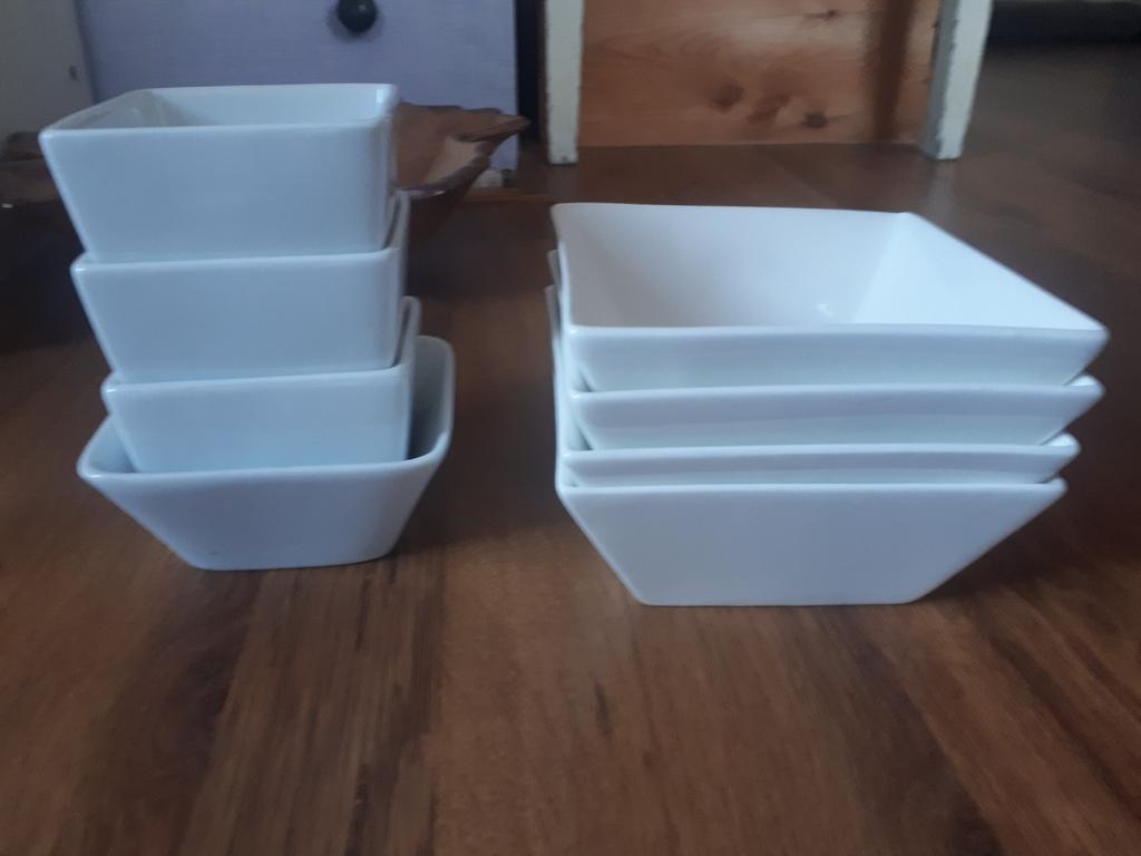 Diverse witte bakjes, vierkant, verschillende maten, Huis en Inrichting, Keuken | Servies, Ophalen of Verzenden, Overige stijlen