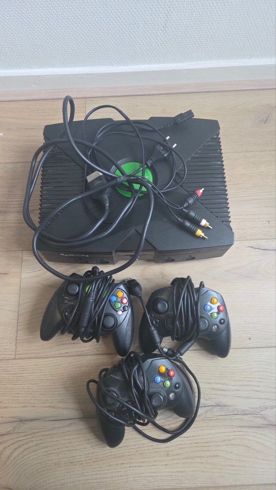 Xbox Original/ xbox classic met 3 controllers en diverse spe, Spelcomputers en Games, Ophalen of Verzenden, Niet werkend, Met 3 controllers of meer