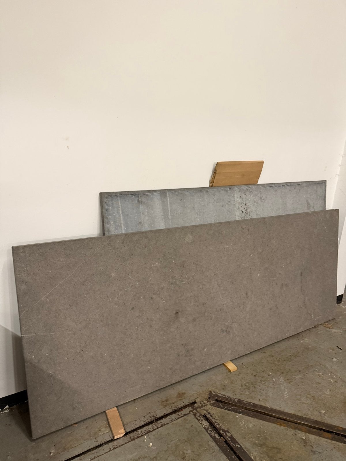 HARDSTENEN TAFELS 2 stuks, Ophalen, Gebruikt, 100 cm of meer, Beton