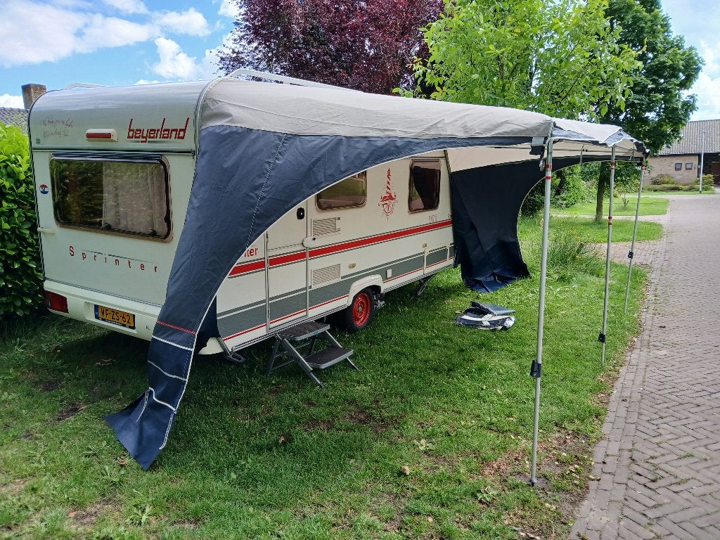 Caravan, Caravans en Kamperen, Frans bed, Treinzit, 750 - 1000 kg, Particulier