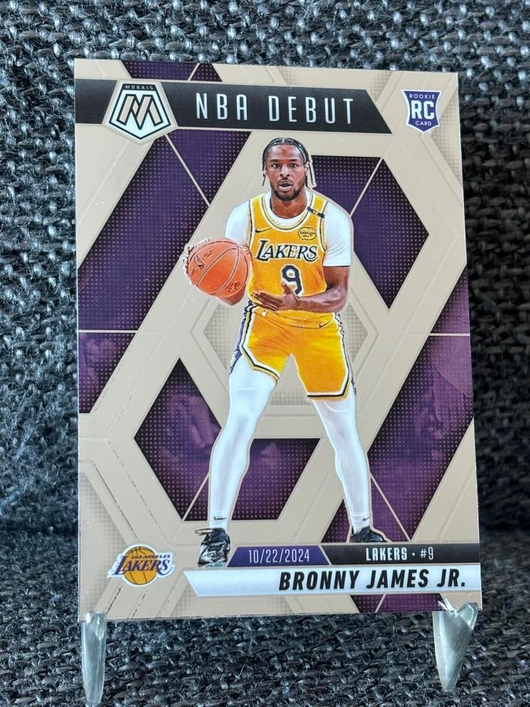 Bronny James Jr. rc insert Panini NBA card LA Lakers LeBron, Ophalen of Verzenden, Nieuw, Plaatje