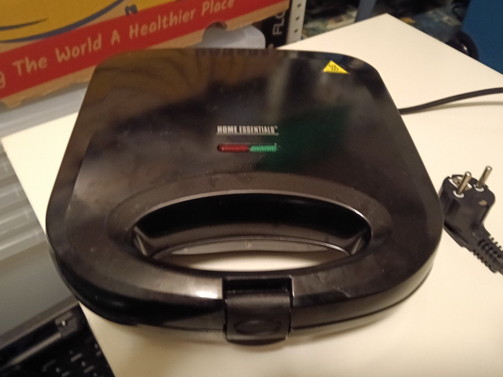 Home Essentials tosti-ijzer / sandwichmaker, Ophalen, Gebruikt