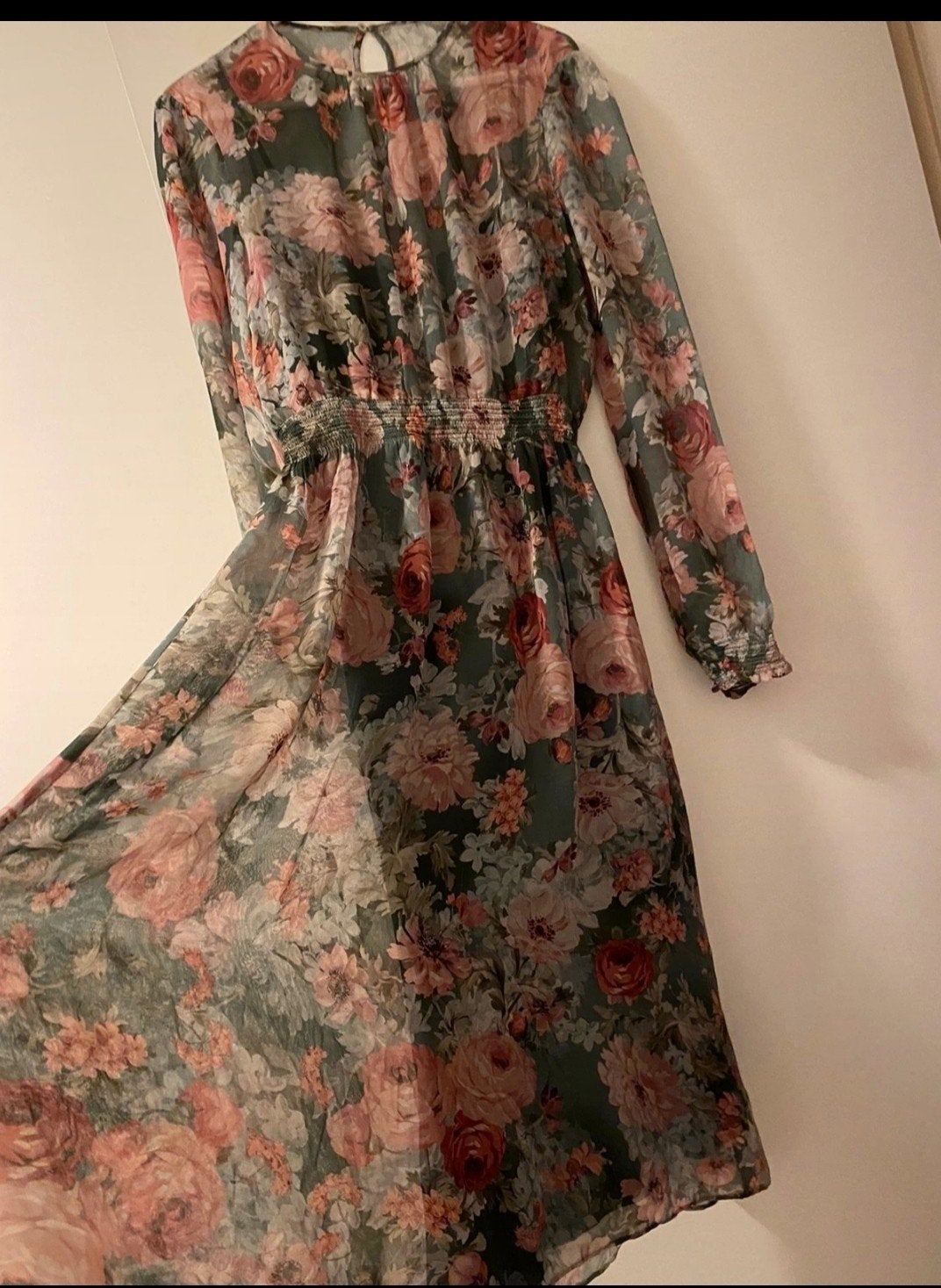 Nieuwe Mango bloemenjurk maat 38 roze zeegroen blauw zara 🌸, Maat 38/40 (M), Mango, Nieuw, Ophalen of Verzenden