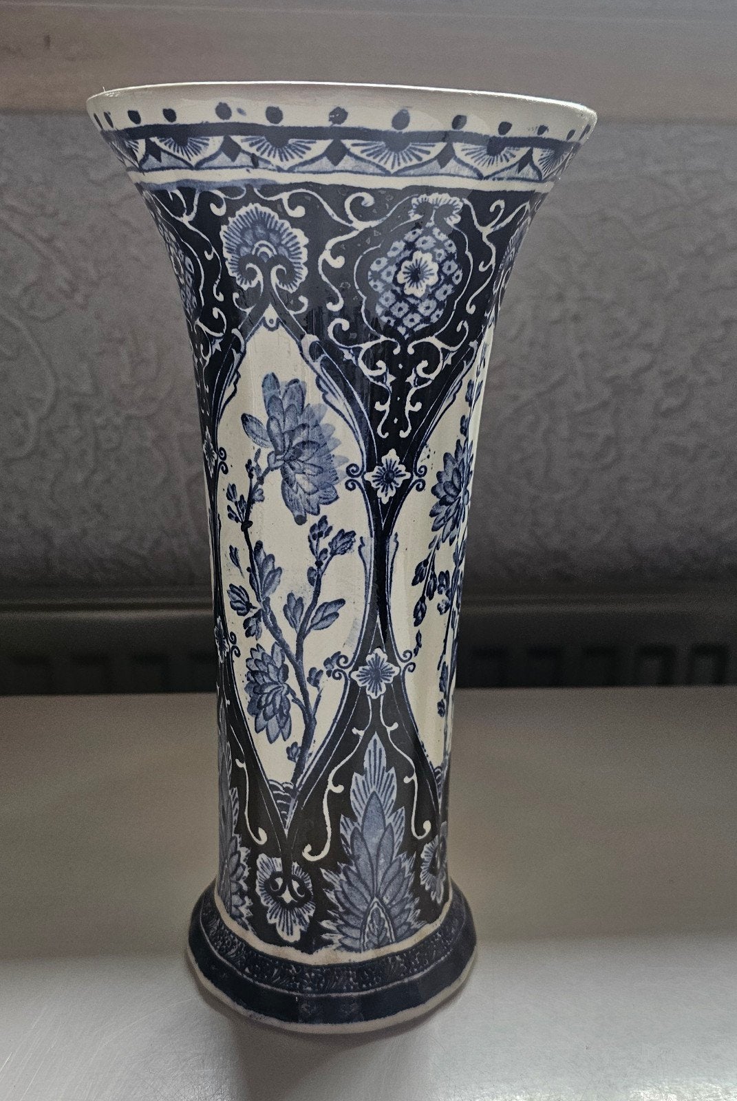 Prachtige Royal Boch Delfts Blauwe Vaas - Handgeschilderd, Antiek en Kunst, Ophalen