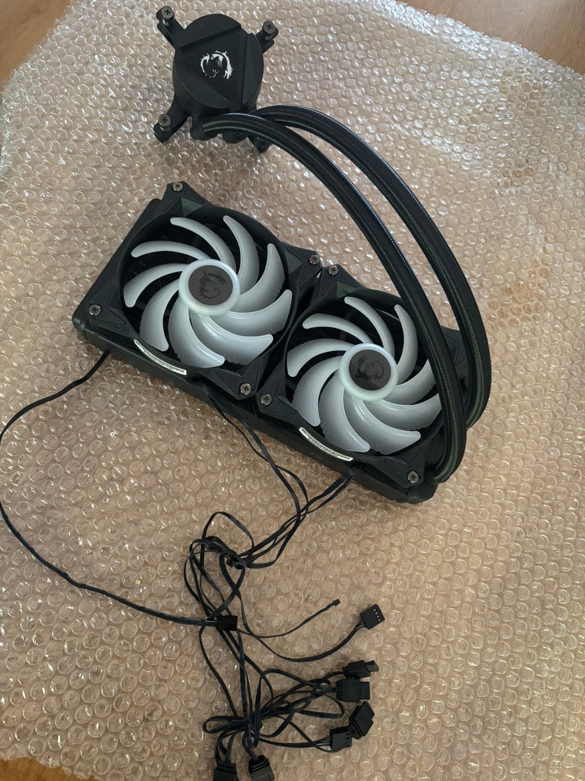 MSI MAG CORELIQUID 240R V2 Cooler CPU, Ophalen, Zo goed als nieuw, Waterkoeling