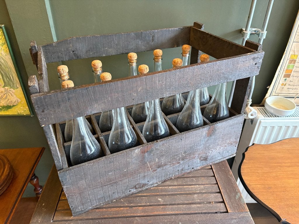Grote Frans Brocante (Wijn) Flessen Krat., Ophalen