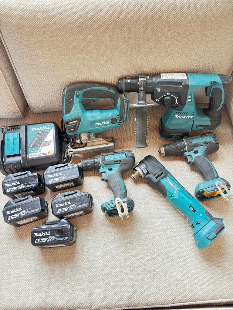 Makita Gereedschapset: 5 Machines, 5 Accu's (5ah), Overige typen, Ophalen of Verzenden, Klopboormechanisme, Gebruikt