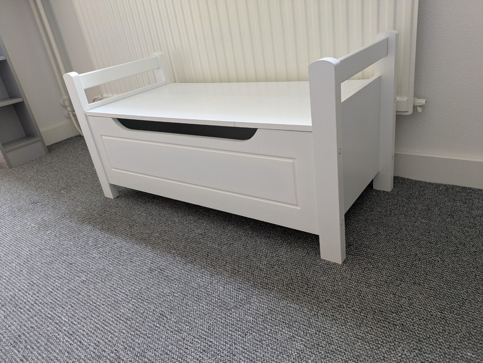 Opbergkastje met klep, Kinderen en Baby's, Kinderkamer | Commodes en Kasten, Ophalen