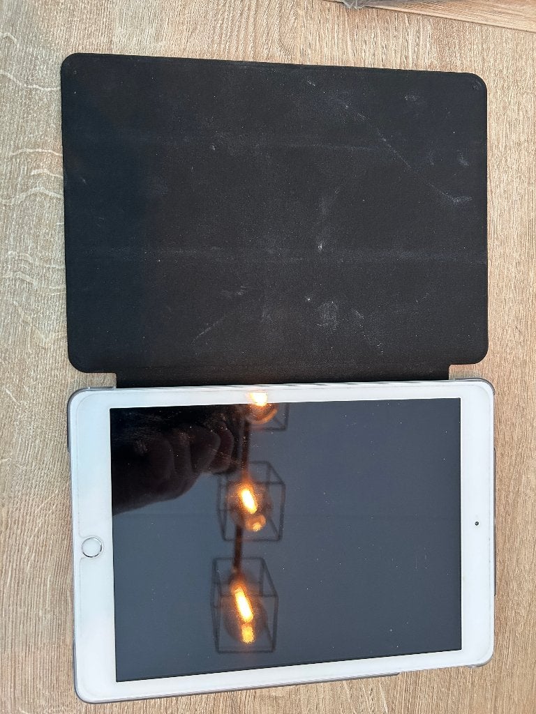 Apple iPad (6e generatie) 32GB Wi-Fi - Zo goed als nieuw, Computers en Software, 10 inch, Apple iPad, Ophalen of Verzenden, Zo goed als nieuw