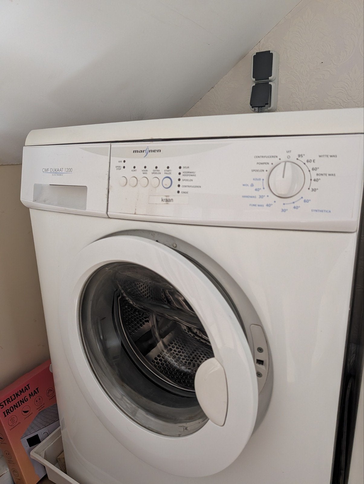 Wasmachine en droger gratis af te halen (schoonmaken nodig), Witgoed en Apparatuur, Ophalen of Verzenden