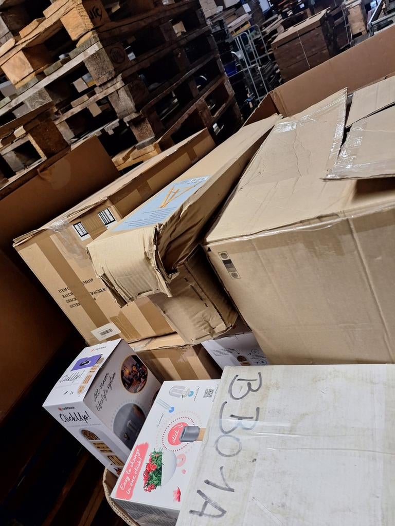 Rommelmarkt spullen van alles wat, Diversen, Ophalen